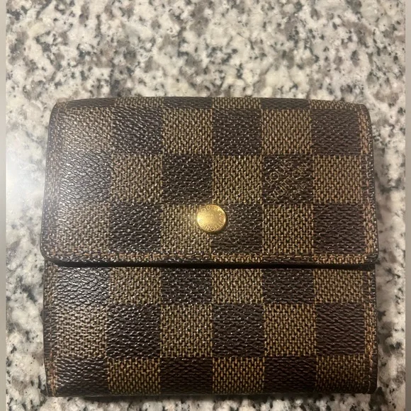 Authentic Vintage Louis Vuitton Damier Elise Wallet